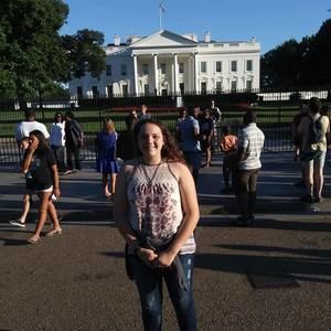 Meet your Posher, Alyssa